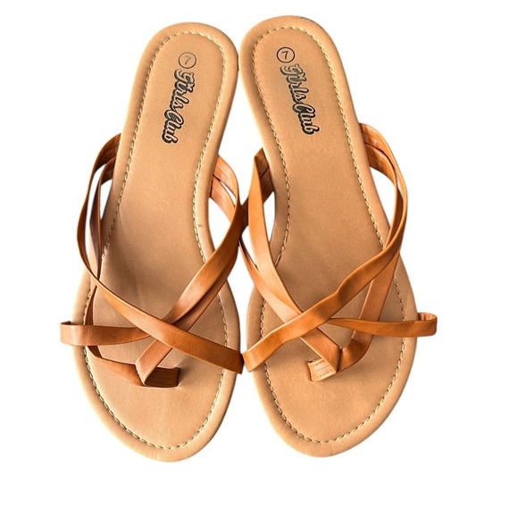 🟠Girls Club Brown Flat Sandals – Size 7 - Picture 4 of 4